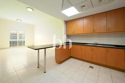 2 Bedrooms | Contemporary Cluster | Rented | Large