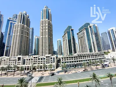 Great Views | Vacant on Transfer | Spacious