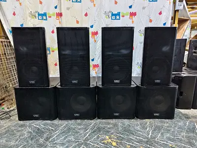 QSC KW 152 speaker and Qsc Kw 181 subwoofer