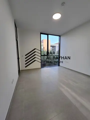 Ready to Move | 3BR Middle Townhouse | Freehold | Sendian, Masaar | Gated Community