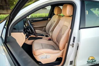 Porsche Macan Standard, миниатюра 9