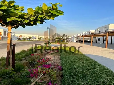 Spacious Studio Ground Floor | Well Maintained | For SALE