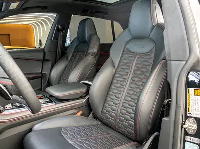 2024 AUDI RS Q8 照片 13