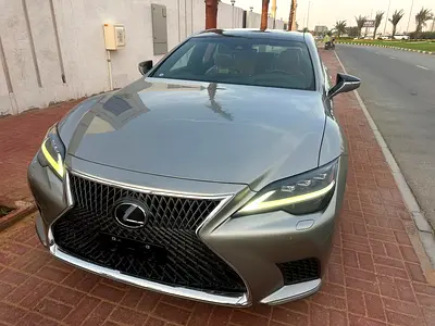 صورة 2 لـ 2022 Lexus LS-SERIES