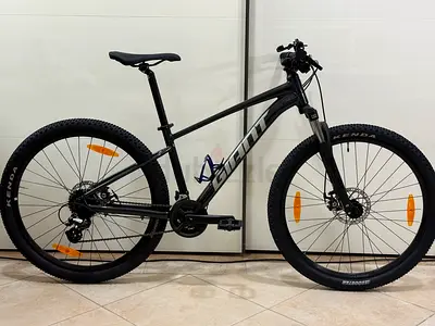 Giant Talon 4 Mountain Bike - Size S (27.5")