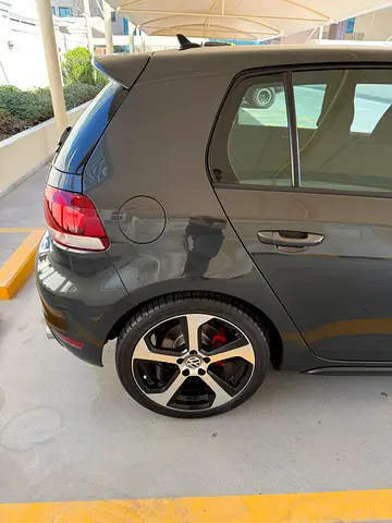 صورة 17 لـ 2012 Volkswagen GOLF GTI