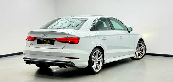 صورة 4 لـ 2018 AUDI S3