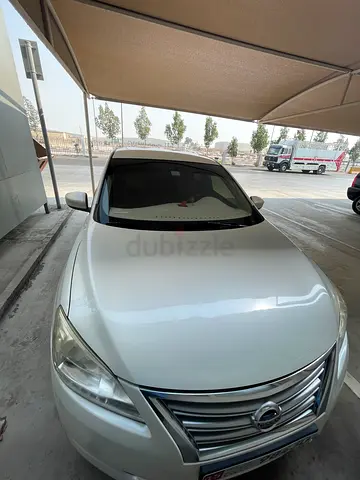 Nissan Sentra SL 2017 | GCC Specs | Top Option | Well Maintained