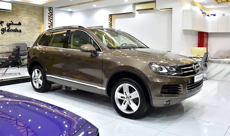 2015 Volkswagen TOUAREG — миниатюра 3