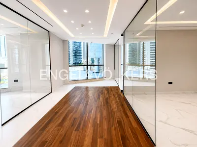 Brand New | Bright Work Space | Vacant Now