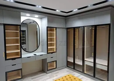Modern Custom Built-in Wardrobe with Dressing Table