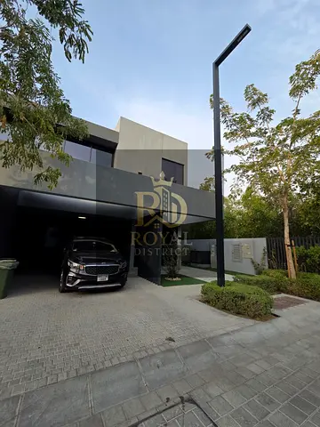 SUPER DISTRESS DEAL | LARGEST PLOT IN KAYA | FULLY CORNER TOWNHOUSE | 4 BEDROOMS + MAID + MAJLIS |