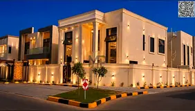 Corner villa on two streets, custom-finished, 5 master bedrooms and a private pool, price includes r