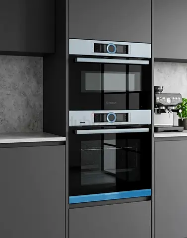 Bosch Series 8 Built-In Double Oven & Microwave Unit – Good Condition