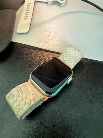 Apple Watch SE (2nd Generation)