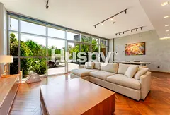 Vacant on Transfer | Duplex | Sunrise Views
