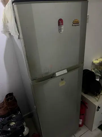 ثلاجة