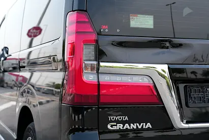 صورة 8 لـ 2021 Toyota GRANVIA