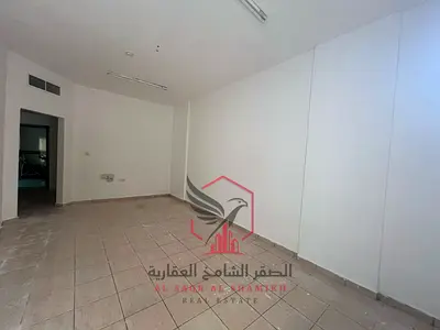 تكييف مركزي، غاز مركزي، برج عائلي، صيانة مجانية. غرفة وصالة، بلكونة، حمام، إطلالة مفتوحة، القاسمية المحطة، قرب دبي والخدمات.
