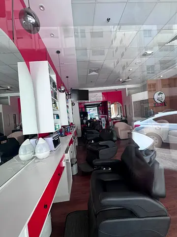 🏢 1 – ✨