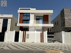 Modern villa on the main street, super deluxe finishing, at a special price (negotiable).