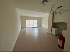 GROUND FLOOR UNIT | CLOSE TO POOL | SINGLE ROW