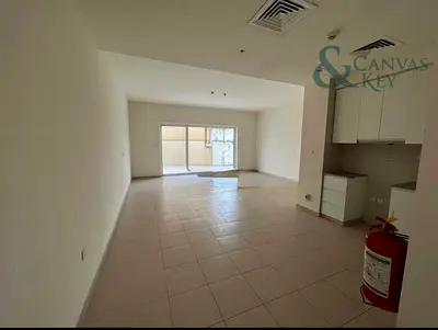 GROUND FLOOR UNIT | CLOSE TO POOL | SINGLE ROW