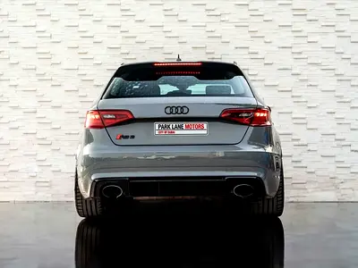 صورة 4 لـ 2016 AUDI RS3
