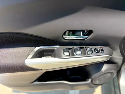 صورة 11 لـ 2022 Nissan KICKS