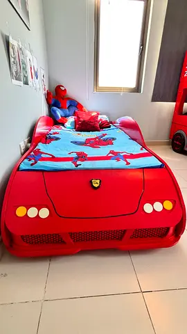 Kids Speed Racer Car Bed – Excellent Condition 🚗