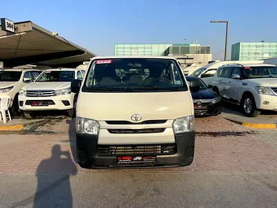 2020 Toyota HIACE 照片 2