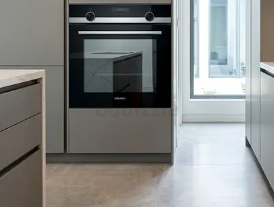 Siemens Built-In Electric Oven – Good Condition