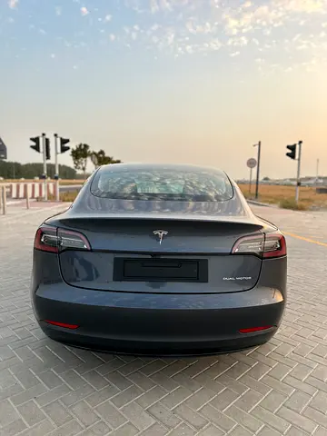 صورة 6 لـ 2020 Tesla MODEL 3