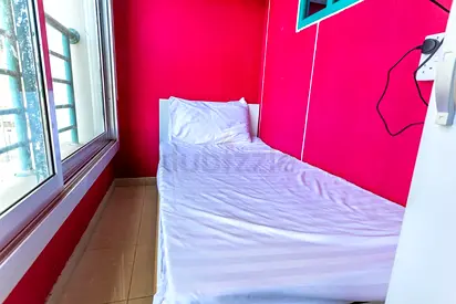 Partition Room for Rent in Dubai Marina – Affordable & Convenient Living