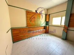 Annual Warehouse for Rent in Industrial Area 5 Sharjah Mezzanine Total Area 3500 Square Feet Mezzani