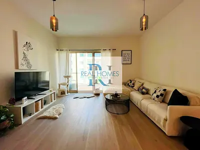 UPGRADED | FULLY FURNISHED| PERSONALISED | BOLD