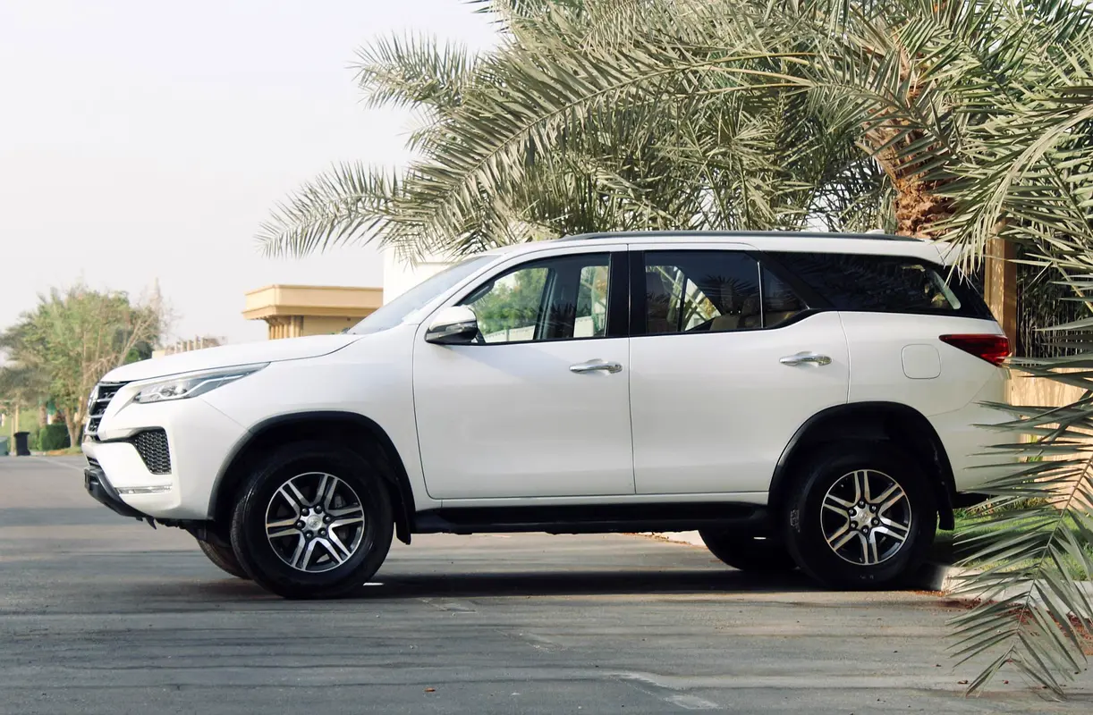 Toyota Fortuner 2024