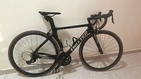 Twitter Carbon road bike