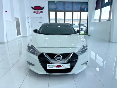 2018 Nissan MAXIMA 照片 2