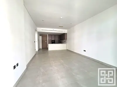 Brand New Tower| Spacious Layout| Fitted kitchen
