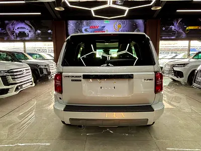 2026 Toyota PRADO 缩略图 3