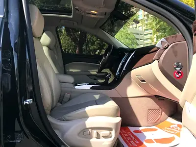 2015 Cadillac SRX — фото 13