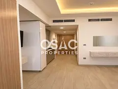 CHARMING STUDIO | COMMUNITY VIEW | PRIVATE BALCONY