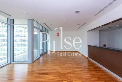 Spacious 2Bedroom Unfurnished Unit with DIFC Views