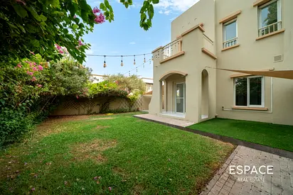 Corner Plot | Backs Pool and Park | Type 4E