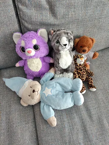 Mixed soft toys