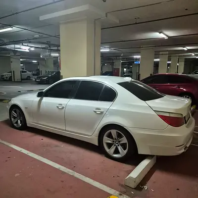 2008 BMW 5-SERIES 照片 7