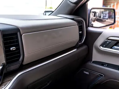 صورة 15 لـ 2023 Chevrolet SILVERADO 1500
