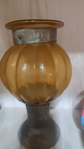 Glass table lamp with decorative metal base-14x24cm