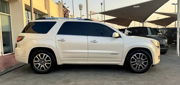 2014 GMC ACADIA 照片 4